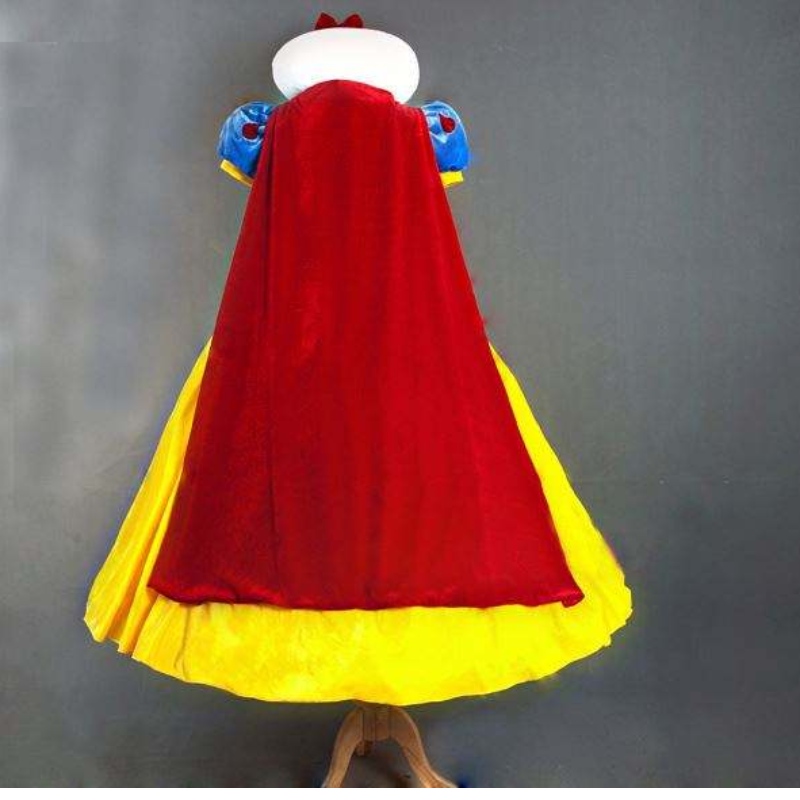 Femmes en gros des femmes adultes Cartonne animée princesseneige blanche costume à vendre blancneige princesse avec agitation