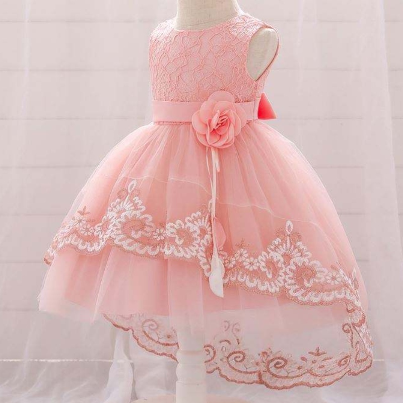 Baige en gros pour tout-petit des vêtements de fille robe gâteau en couches moelleux