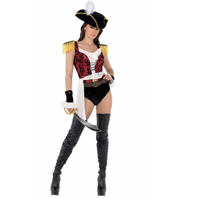 Playboy pirate costumes en haute mer